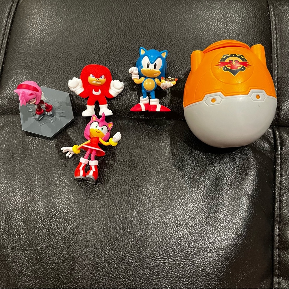 Sonic the hedgehog Amy rose rusty action figures toys lot